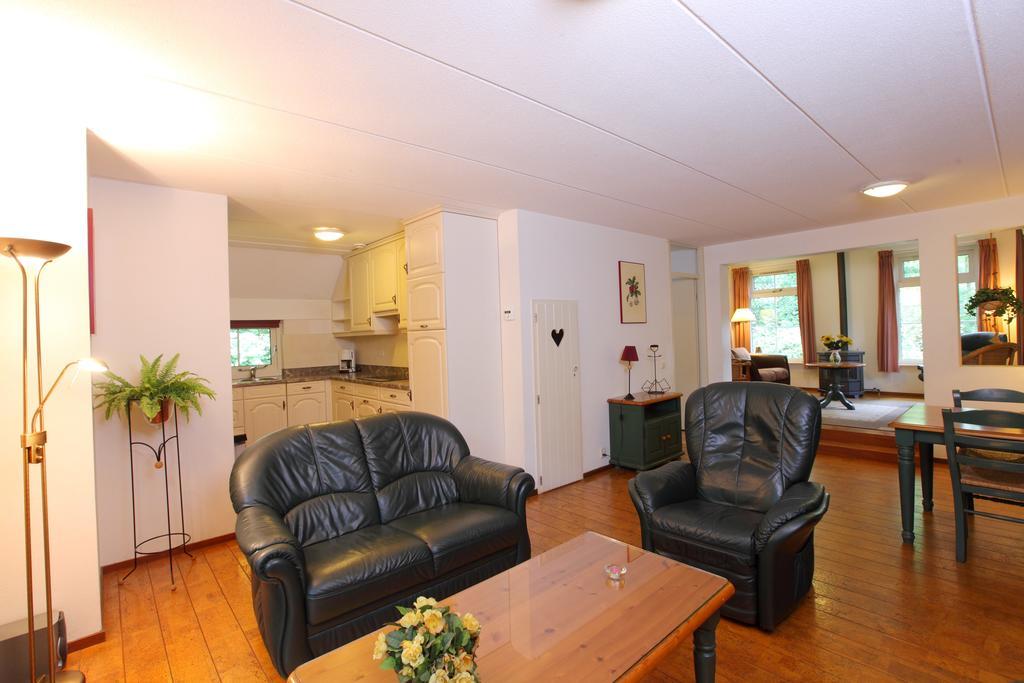Natuurpark De Witte Bergen Hotel Rouveen Kamer foto
